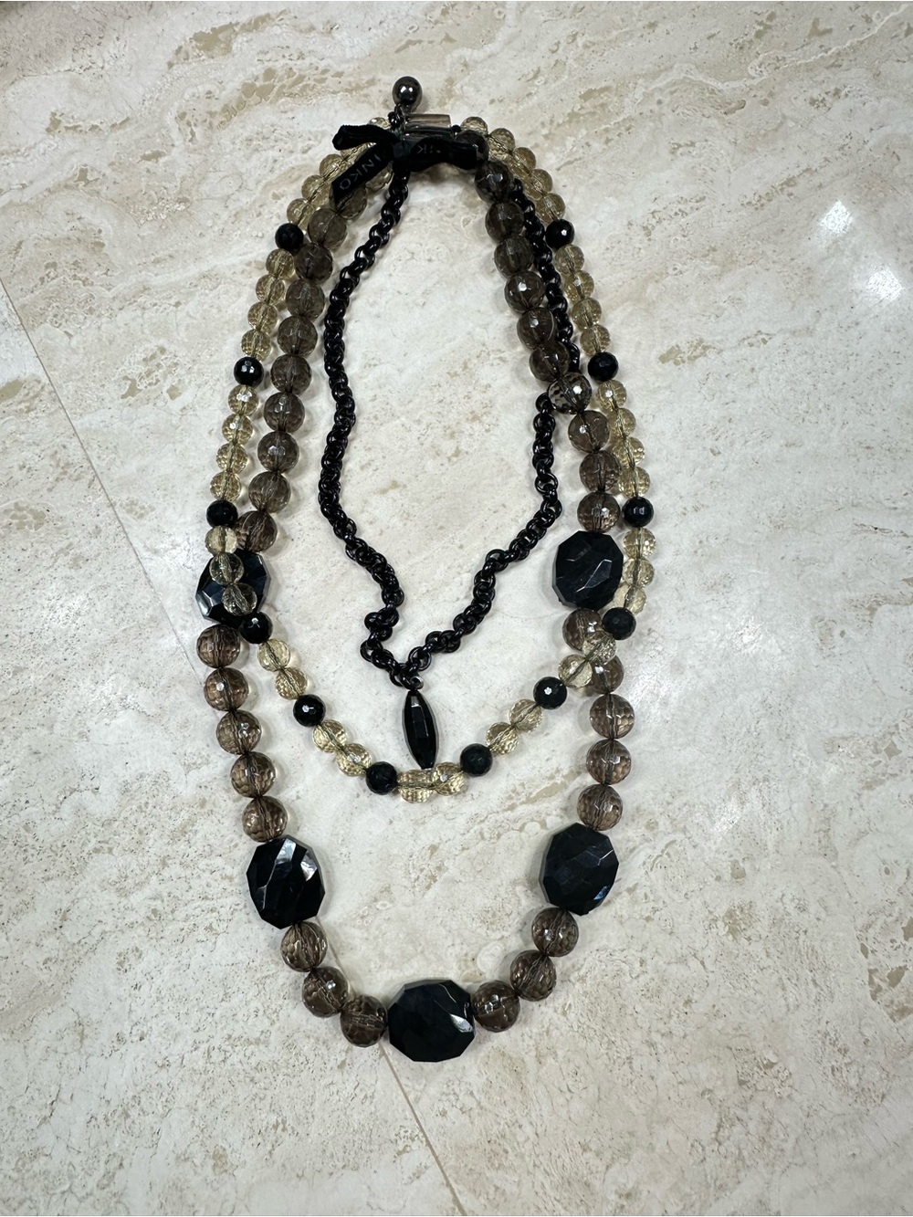 PIINKO Multi-Strand Black and Smoky Bead Statement Necklace Velvet Bow NWOT🌸